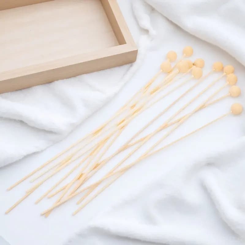50Pcs Wood Bead Diffuser Sticks Exquisite Crafted Wooden Diffuser Refill for Essential Oil Diffusers Living Room Bedroom