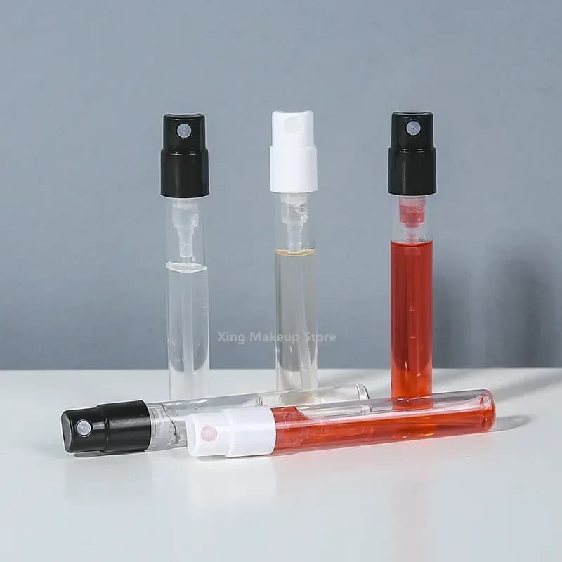 Commercio all'ingrosso 50/100PCS 1ML 2ML Mini bottiglia di profumo portatile bottiglia vuota di vetro cosmetici bottiglia spray nebulizzatore bottiglia cosmetica