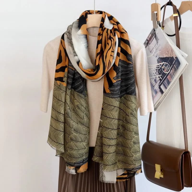 Sciarpa di Lusso in Cashmere 100% con Stampa Cavallo, Accessorio Morbido per Collo e Capelli, Pashmina Grande 200cm x 100cm