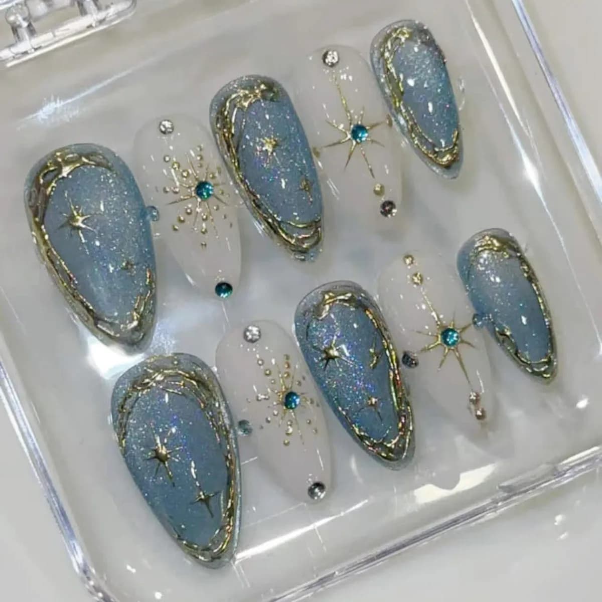 24pcs Gilded Starlight Stick on Nail Art Glitter Rhinestone Wearable Press on Nails Tips Blue Almond False Nails Sets Fake Nail