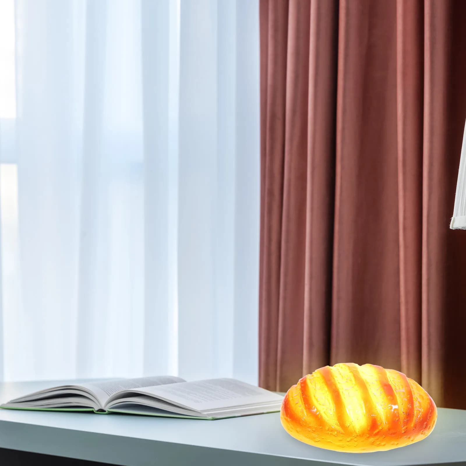 Lampada Notturna a Forma di Pane, Luce Decorativa LED Creativa, Divertente Decorazione da Comodino, Regalo Creativo