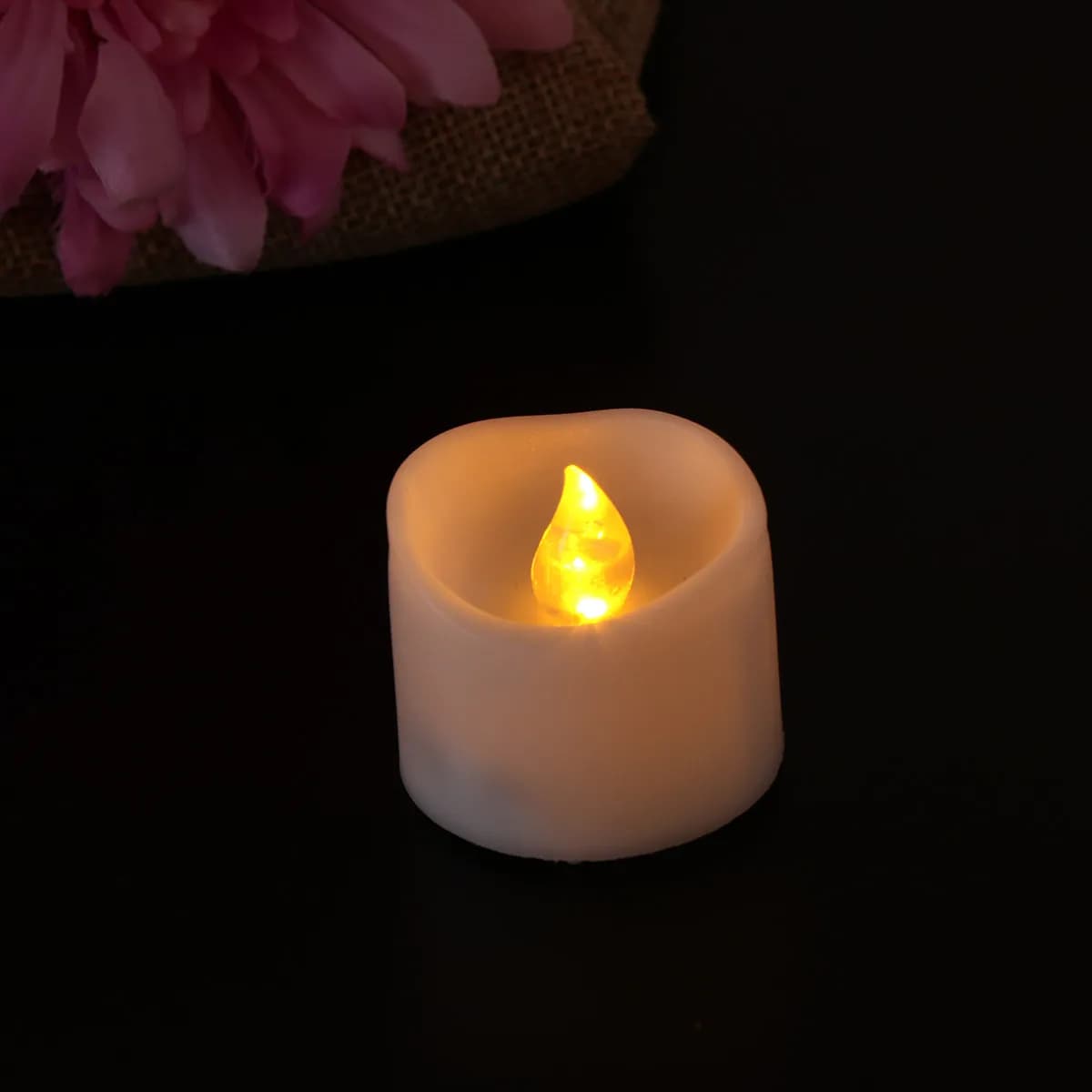 12Pcs LED Electronic Candles Flameless Realistic Plastic Tea Lights Battery Operated Safe Flickering for Weddings Birthday