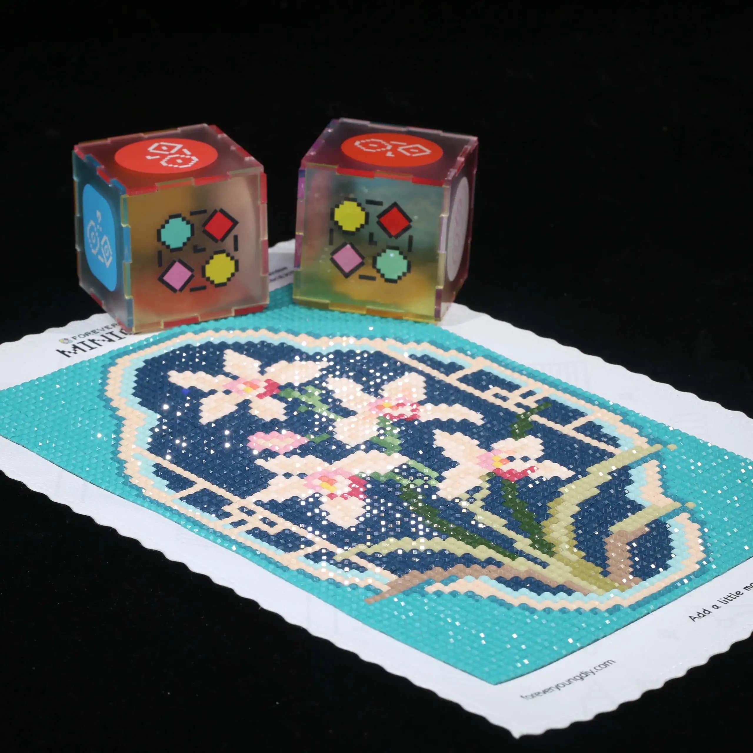 Minigem ® : Kit di pittura diamante quadrato in resina 5D fai da te con finestra orchidea 5" x 7" - Elegante mosaico floreale a tema finestra per la decorazione domestica