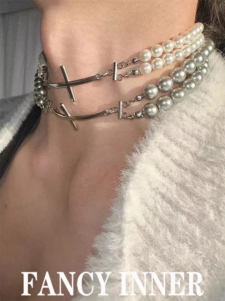 2024 nuova collana con croce di perle con perline punk cool coppia unisex accessori per il collo alla moda girocollo per gioielli da donna