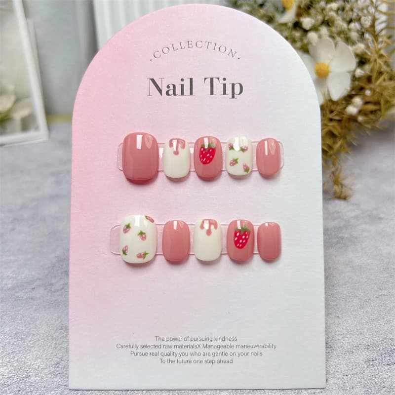 10 pezzi fatti a mano stampa sulle unghie testa tonda unghie finte carino fragola unghie finte Kawaii breve copertura completa punte delle dita Manicure Art