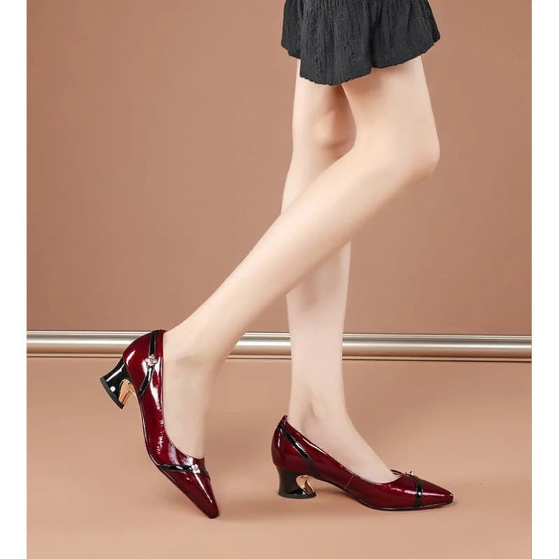 Scarpe da donna eleganti in pelle con tacco largo e punta a punta | Scarpe da lavoro antiscivolo dal taglio basso dal design leggero e lussuoso con rivetti