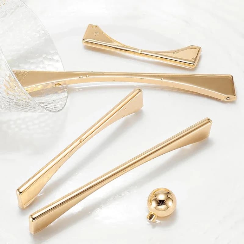 Maniglie per mobili in oro in lega di zinco, hardware per armadietti, maniglie da cucina eleganti e di lusso leggere per pomelli per cassetti e mobili