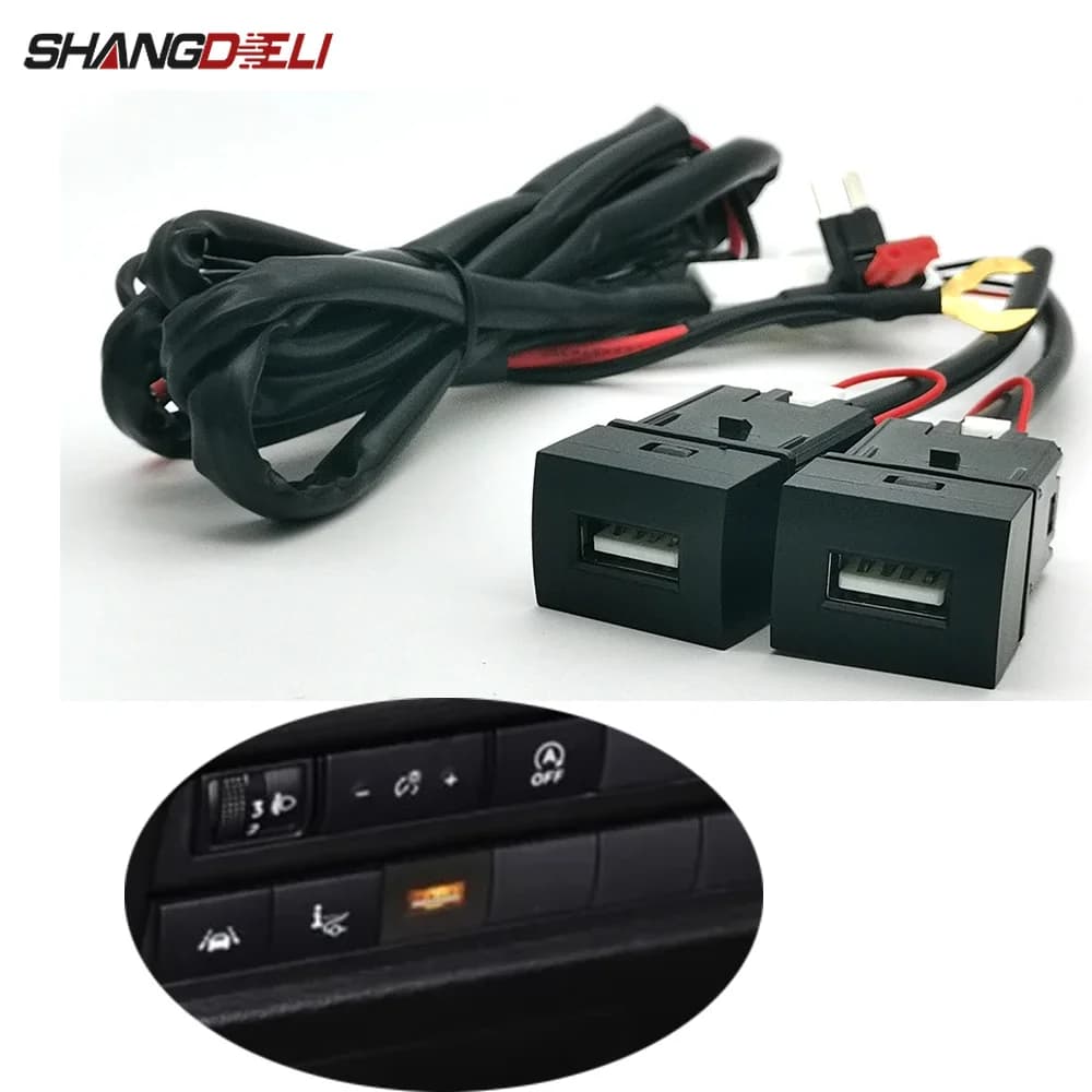 Caricatore USB QC3.0 per Auto con Doppia Interfaccia, Adattatore per Presa Compatibile con Nissan KICKS SYLPHY 2019 2020 2021, Accessori Auto