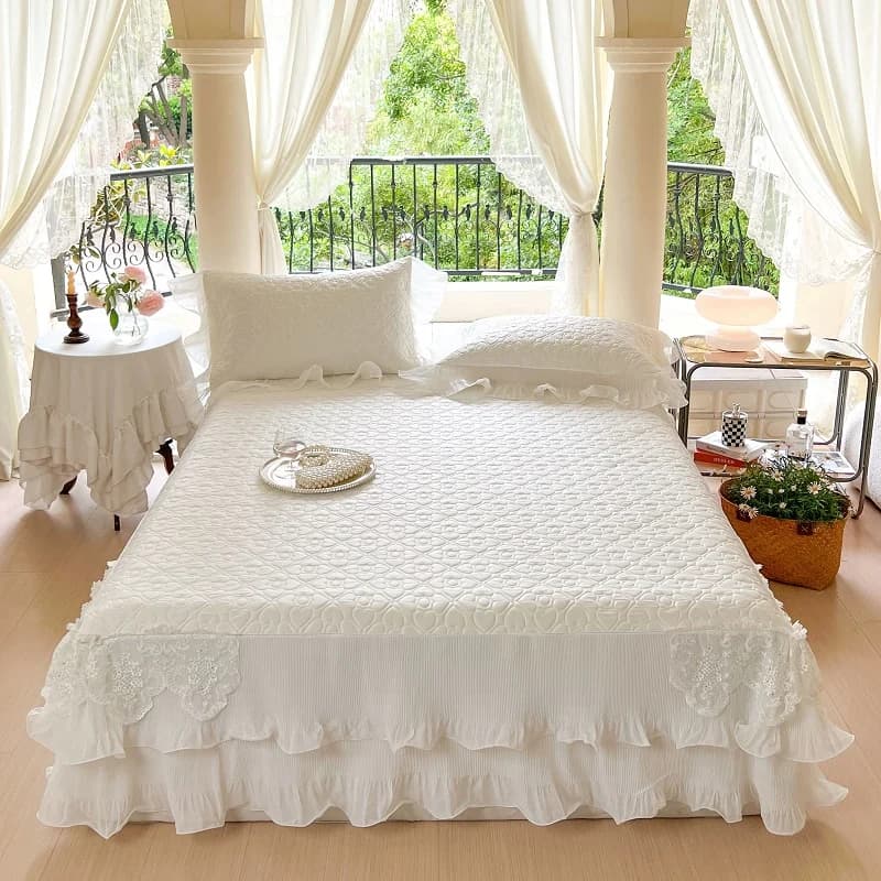 Coprimaterasso Estivo Quilted with Volant in Pizzo, Refreshing Cover in Fiber, Sheet, with Loyalty, 3 Pieces