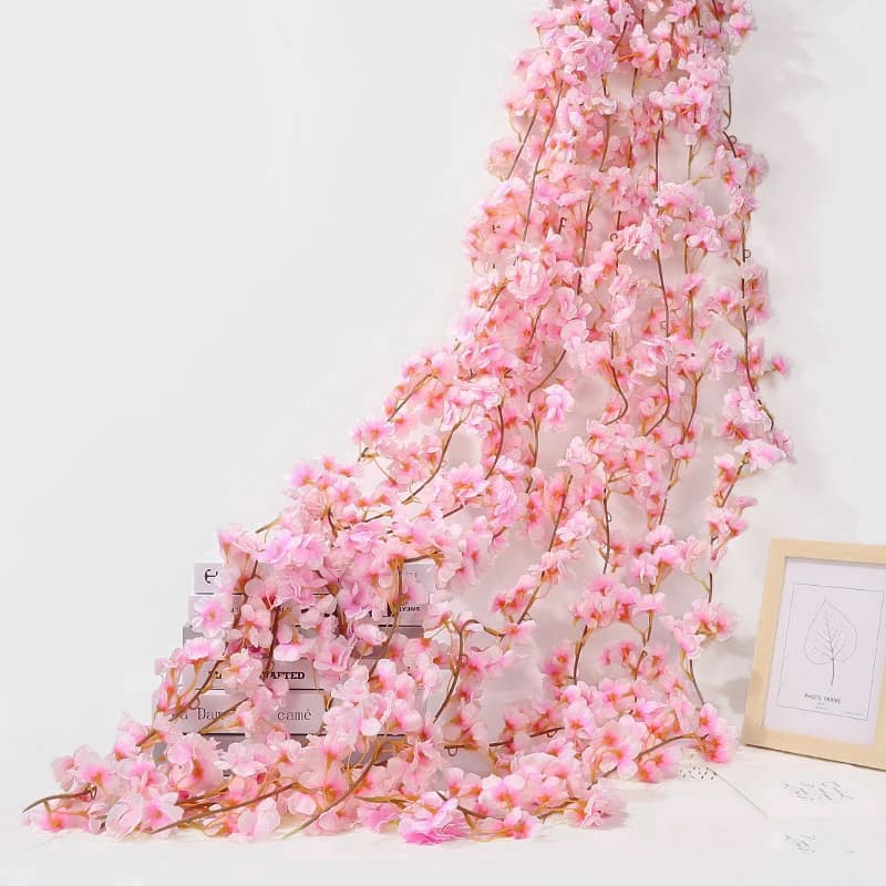 Fiori di ciliegio artificiali Fiori di vite Sakura Ghirlanda appesa Arco di nozze Decorazione del giardino di casa Pianta finta di seta Festa di compleanno