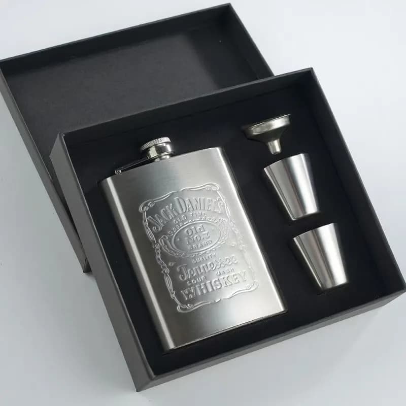 Contenitore per bevande tascabile portatile da esterno in acciaio inossidabile da 8 Oz Strumenti per bere vodka per confezione regalo per arrampicata ed escursionismo