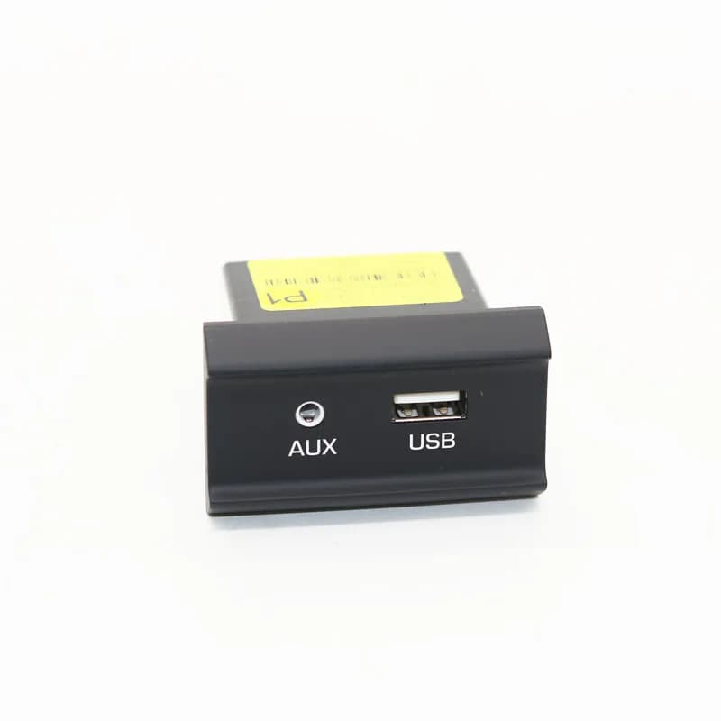 96120 h8100 Console centrale porta Usb Jack ausiliario Hub multimediale per 18-23 Kia Rio LX