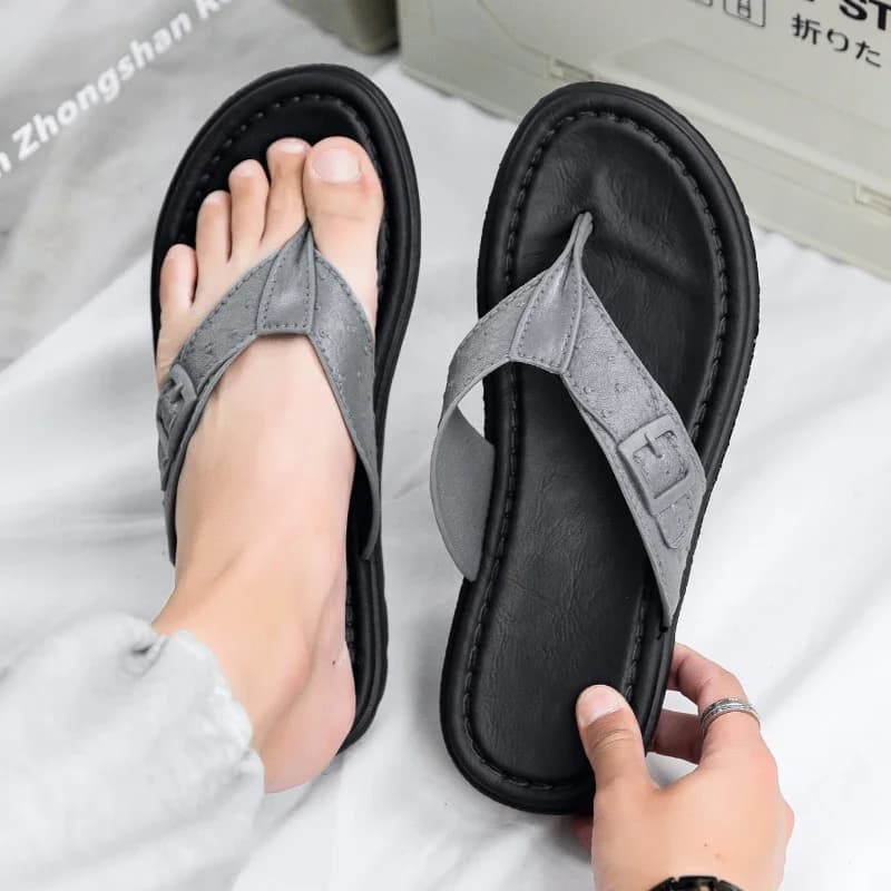 Fancy Swimwear Fashion Grigies for Men, Design with Buckle, Casual Sandals Anti-slip from Exterior, Comfortable and Lightweight, Beach slippers for Men