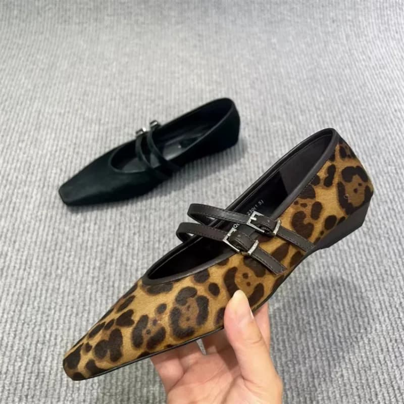 Women's Pointed Toe Casual Low Heel Flats Leopard Pattern Versatile For Everyday Dance Party Spring Summer and Autumn Loafers
