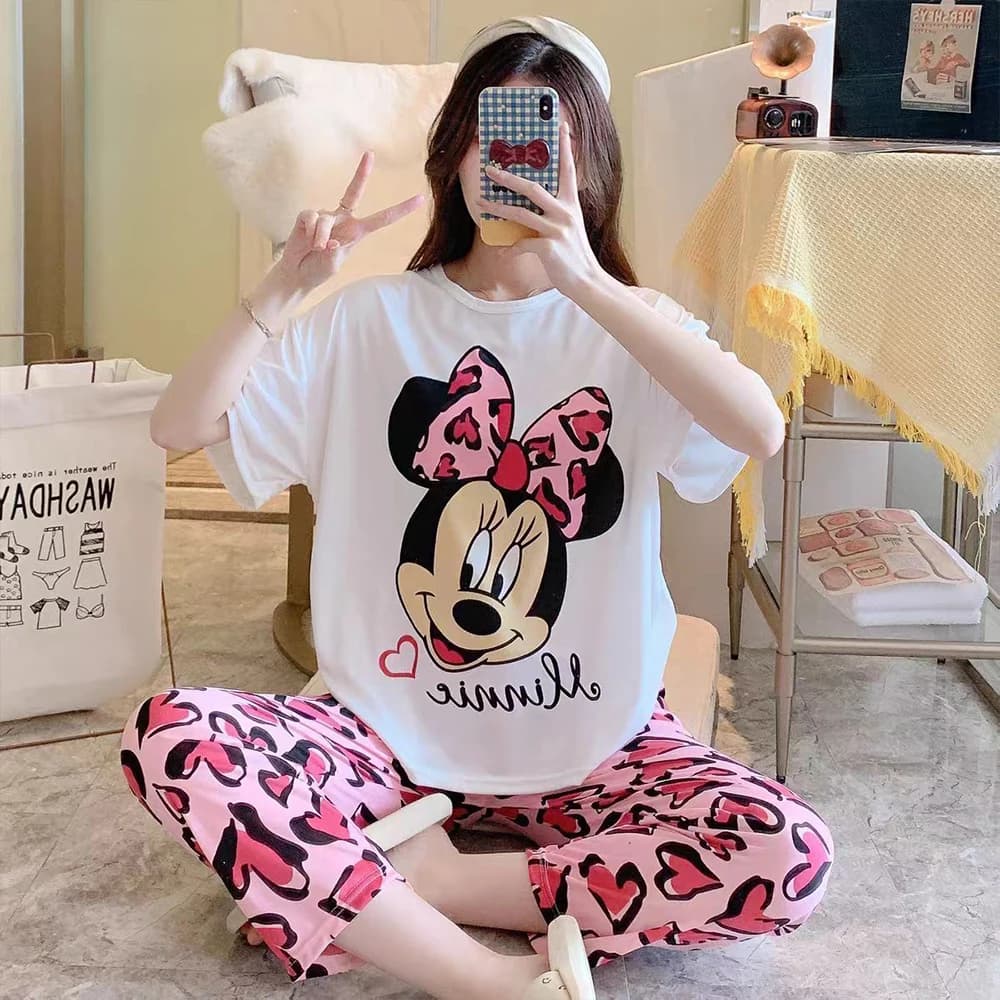 Nuovo Pigiama da Donna a Due Pezzi con Maniche Corte e Pantaloni Lunghi, Set Comodo per Casa, Stile Kawaii, Dolce e Casual con Motivi Cartoon