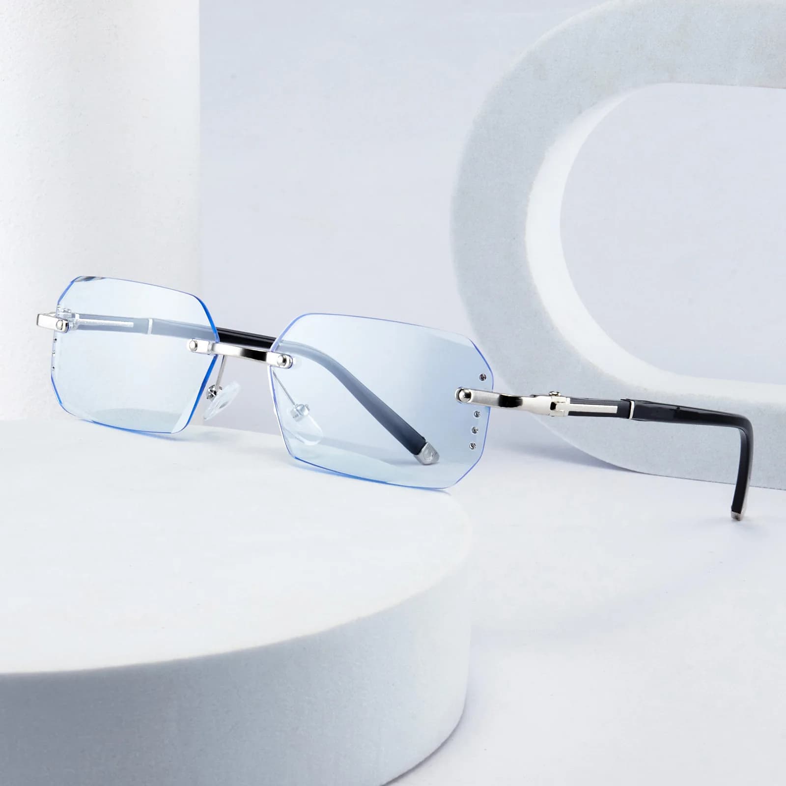Nuovi occhiali da lettura senza montatura con finiture in diamanti, occhiali piatti anti-blu per uomo e donna, occhiali alla moda di lusso leggero di alta gamma