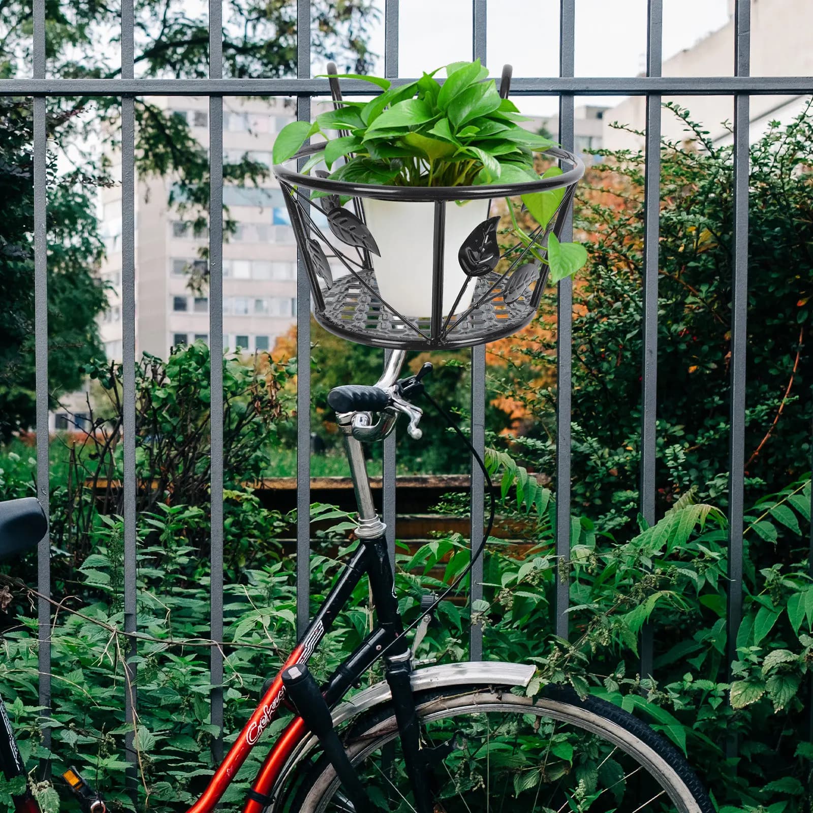 2 Pezzi Cesto Sospeso per Piante Stile Europeo, Supporto in Ferro per Piante da Appendere, Installazione Gratuita, Porta Vasi per Piante da Interno, Decorazione per Balcone e Giardino