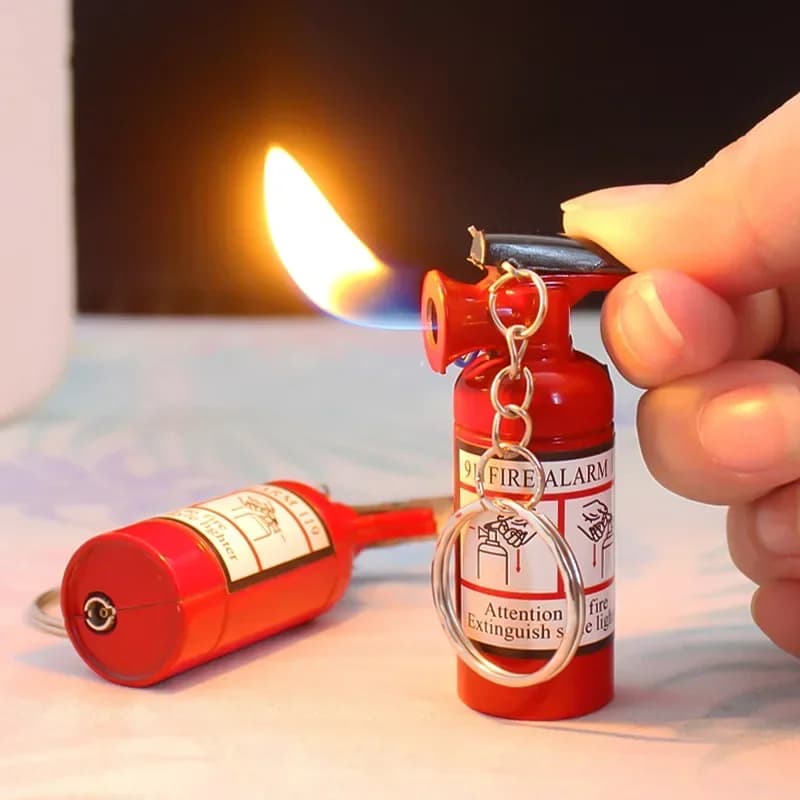 Accendino Mini in Metallo a Forma di Ciondolo, Accendino a Butano per Sigari da Esterno, Portachiavi Unico, Accendino Ricaricabile, Regalo Personalizzato per Fumatori