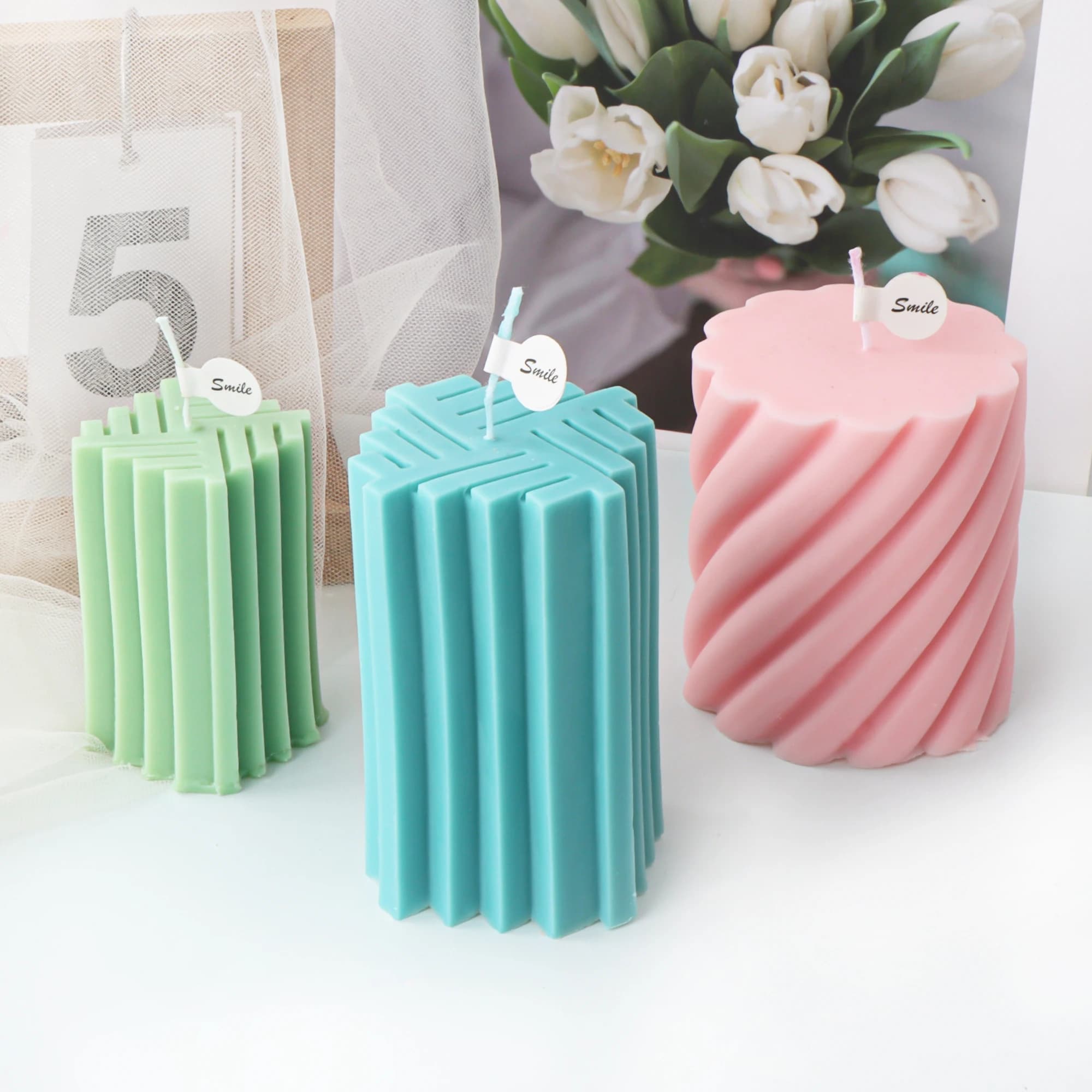 Modern Geometric Pillar Candle Silicone Mold 3D Ribbed Cylinder Wax Mold DIY Scented Candle Making Tool for Handmade Home Decor