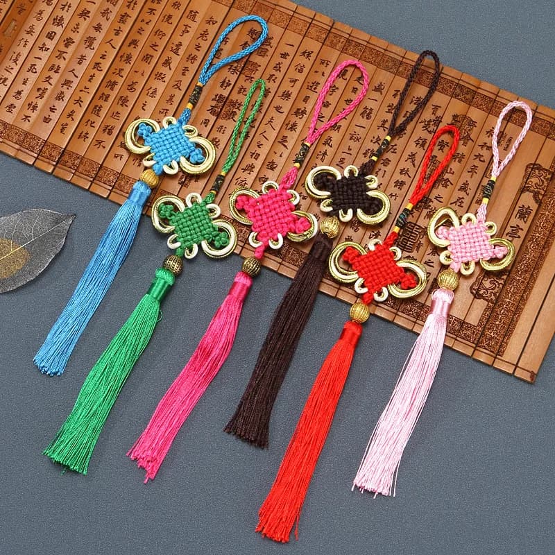 Chinese knot pendant, gold-edged knot beaded ornament, vertical knot tassel, hand-woven USB flash drive bag bookmark pendant