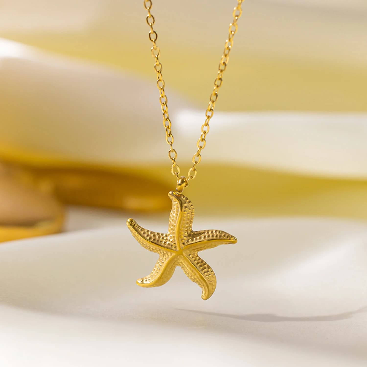 Collana con Ciondolo a Forma di Stella Marina in Acciaio Inossidabile Placcato Oro 18K, Non Sbiadisce, Accessorio Gioiello Estivo da Donna per Vacanze al Mare