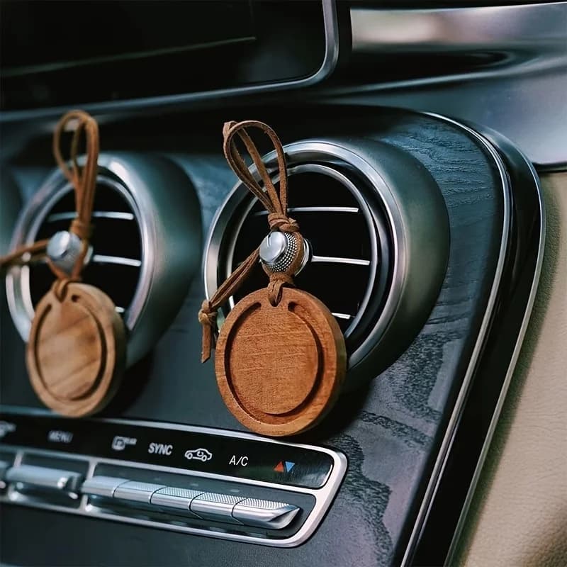 Handmade Round Wood Car Diffuser, Premium White Wax Walnut Hanging Ornament Vehicle Fragrance Decor