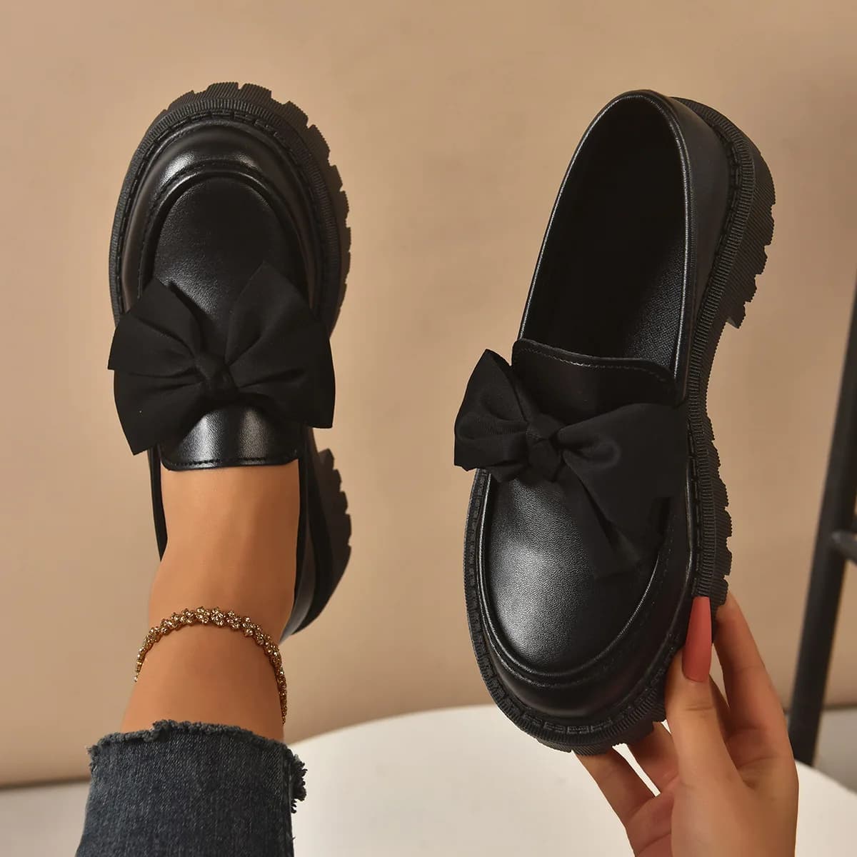 Scarpe Basse da Donna con Fiocco in Pelle, Mocassini con Tacco Spesso Autunno 2026, Scarpe da Lavoro Comode e alla Moda per Donna