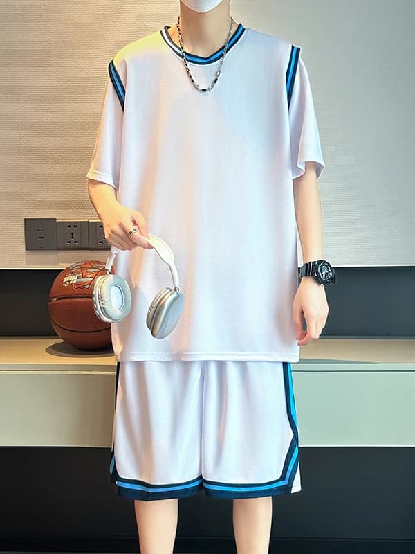 Completo Sportivo Estivo da Basket in Seta Ghiacciata per Ragazzi - Set Trendy in Poliestere con Canotta e Pantaloncini
