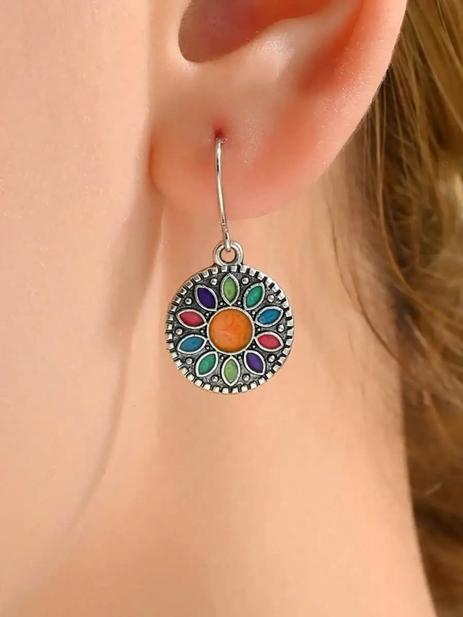 Antique metal round pendant earrings with multicolor oil drip design and retro elegant drop style