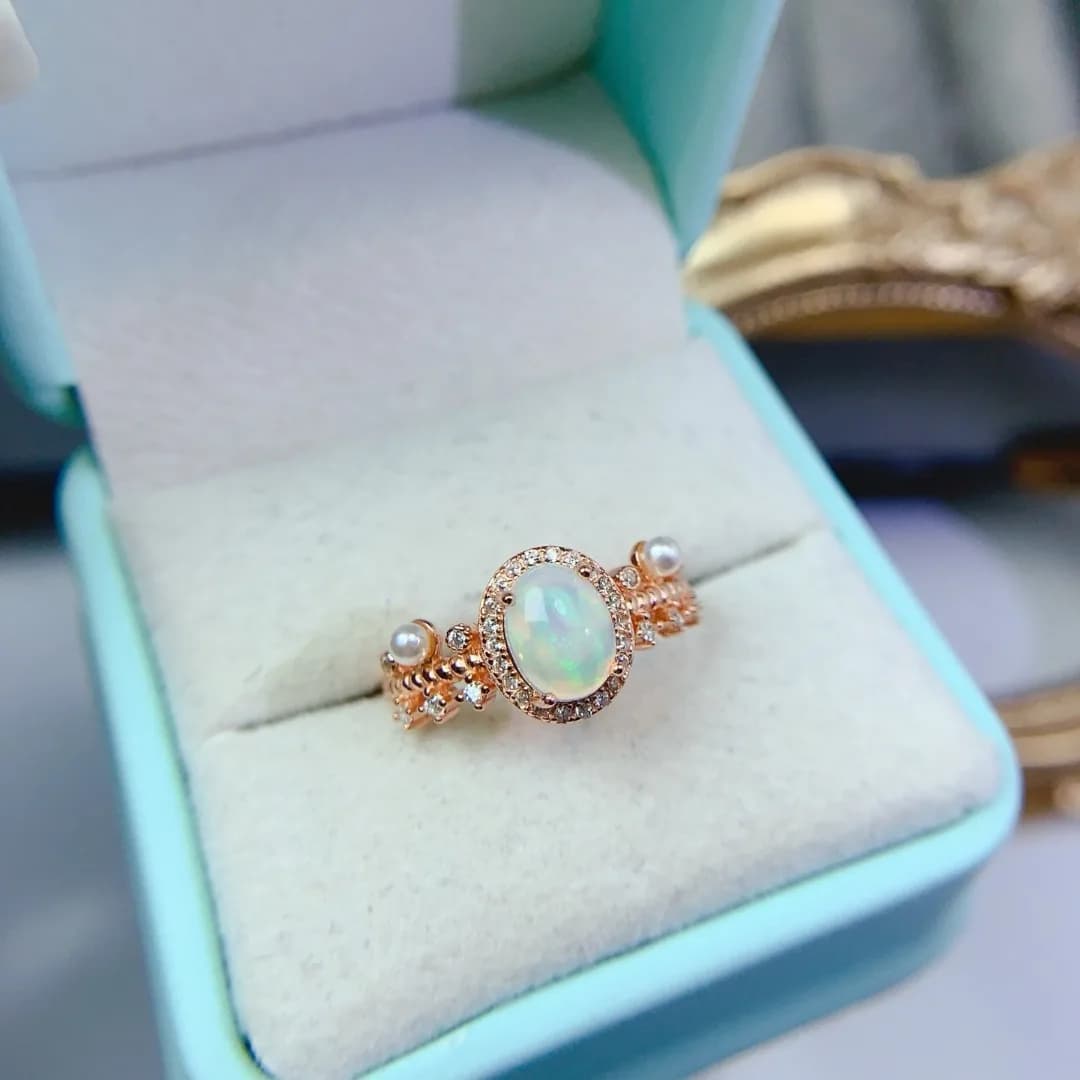 Squisito anello opale naturale in argento 925 leggero di lusso per regali festivi Eleganti gioielli romantici per migliorare il temperamento