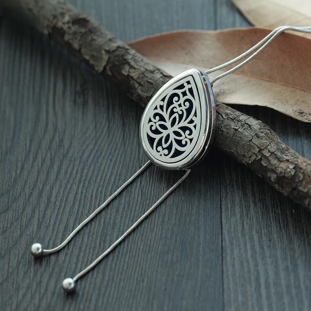 Women Waterdrop Aromatherapy Necklace Diffuser Pendant Sweater Chain Aroma Jewelry Scent Essential Oil Perfume Locket Necklaces