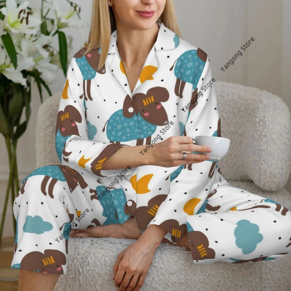 Set pigiama primaverile e autunnale Pantaloni a maniche lunghe da donna Set di arredamento per la casa astratto per cani da bambino in due pezzi