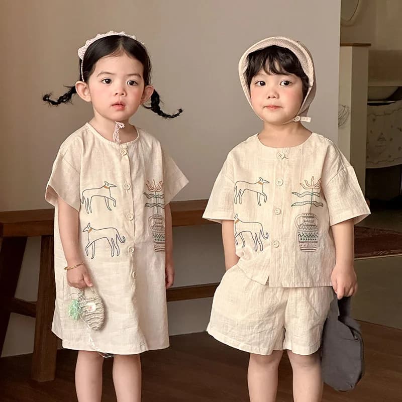 MILANCEL Nuovo set di vestiti estivi per bambini, completo da ragazzo 1-9T, t-shirt ricamata con fiori per ragazze + completo da tempo libero per bambini in cotone corto e sottile