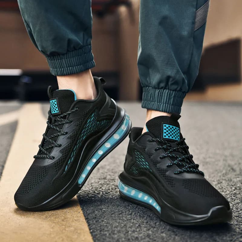 Scarpe da uomo di grandi dimensioni, scarpe sportive leggere e traspiranti, scarpe da passeggio nere in rete per esterni, scarpe casual da uomo alla moda, scarpe da corsa