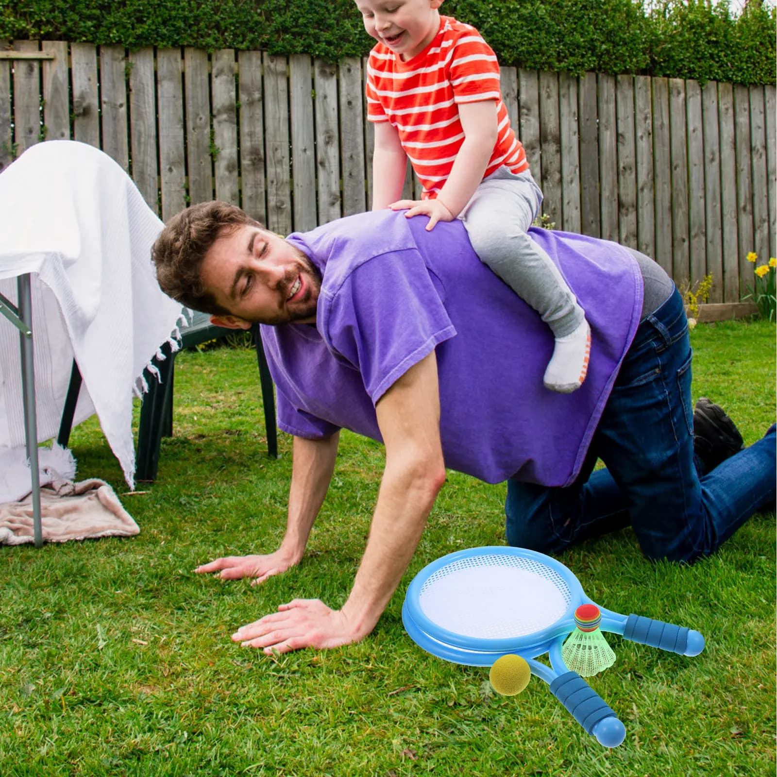 2 light tennis racks for children, easy to use handle, perfect for small hands, improve reaction accuracy and play time