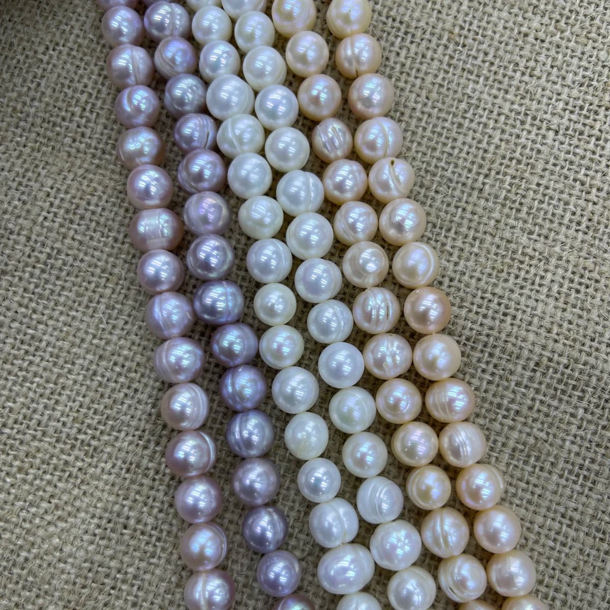 Grandi perle d'acqua dolce naturali 9 * 10mm Bianco Viola Arancione Perla isolata Perline Gioielli Crea accessori per braccialetti collana fai da te