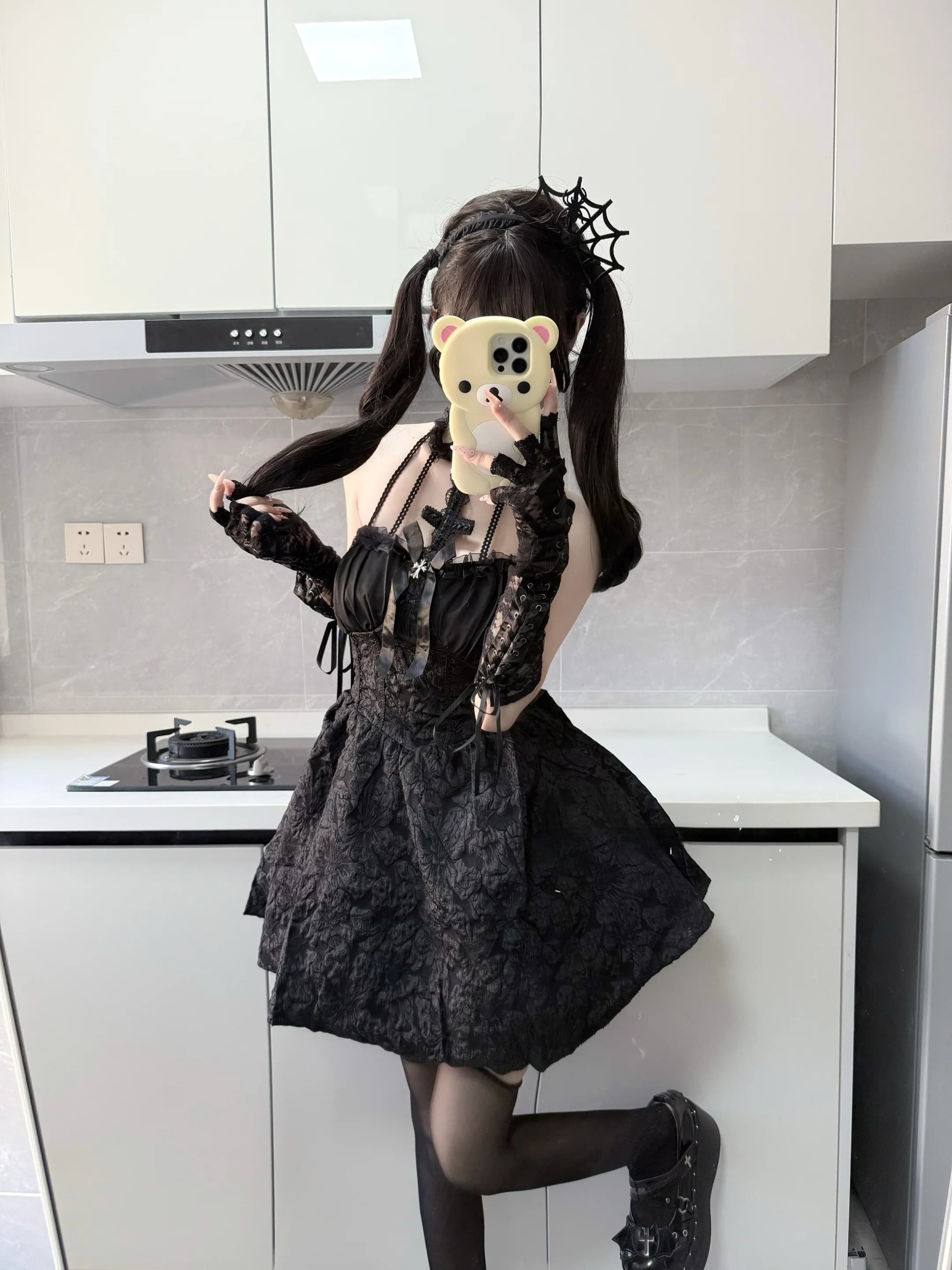 Costume da cameriera stile gotico sexy con pizzo e scollo all'americana, per Halloween, modello Pie Pie, gonna a trapezio da donna