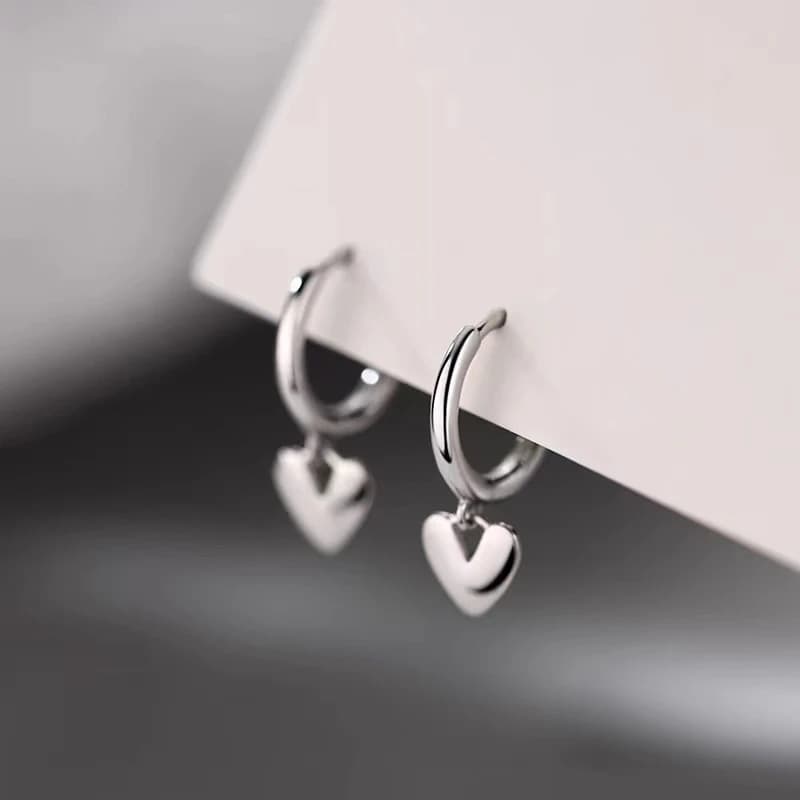 Silver Color Minimalist Sweet Heart Pendant Hoop Earrings for Charm Women Elegant Fashion Jewelry Casual Accessories