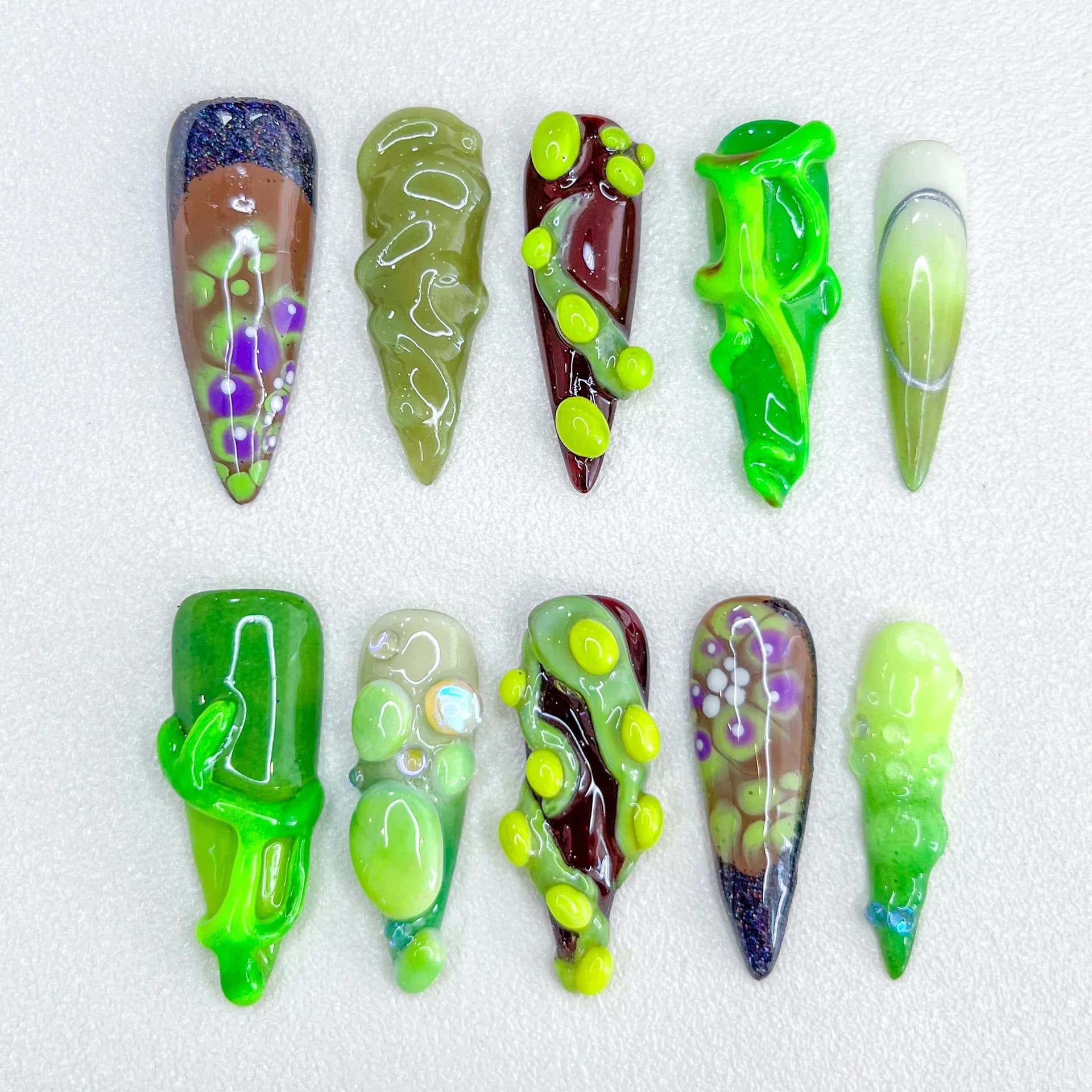 Verde personalizzato lungo manicure fatto a mano in rilievo 3D Spice Girl Style Y2k Press on Nails Unghie finte