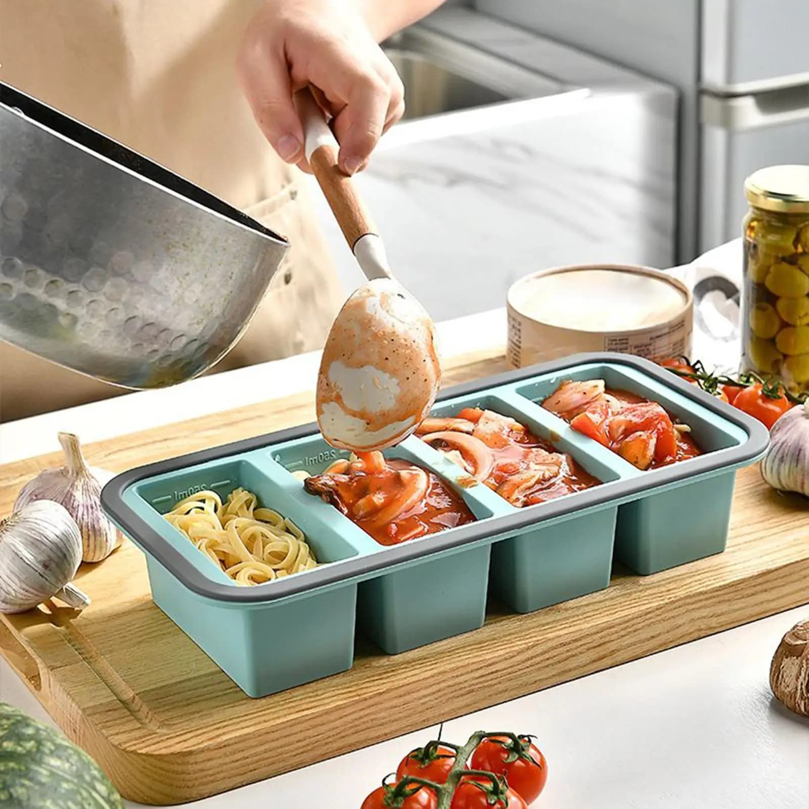 Stampo in Silicone per Congelatore con Coperchio, Contenitore per Alimenti, Scatola per Conservazione di Zuppe, Brodi, Preparazione Pasti e Cubetti di Ghiaccio