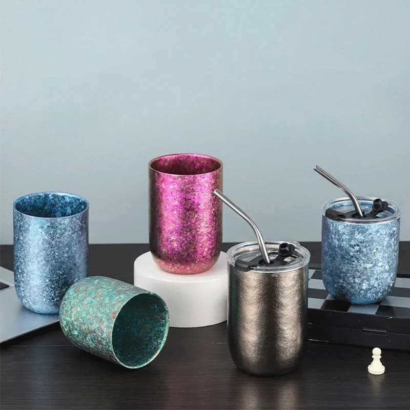 Tazza d'acqua a guscio d'uovo da 260/360 ml con coperchio e cannuccia in acciaio inossidabile, tazza da birra a forma di U con isolamento in titanio puro a doppio strato, cristallo