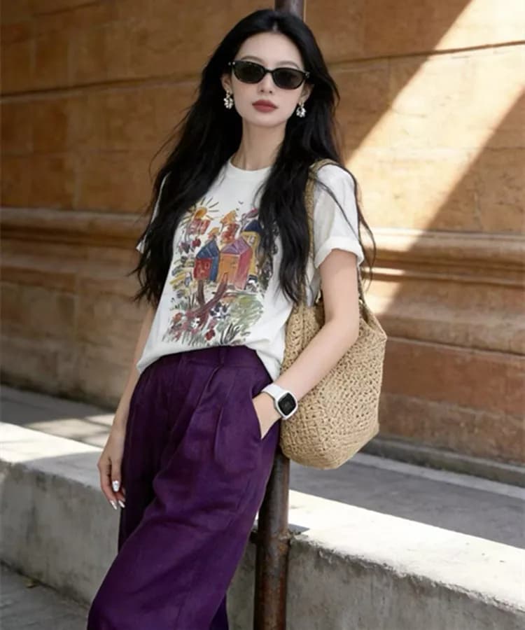 Abbigliamento donna europeo personalizzabile per l'estate 2026 - nuovi modelli: T-shirt stampata a maniche corte e set gonna con spacco