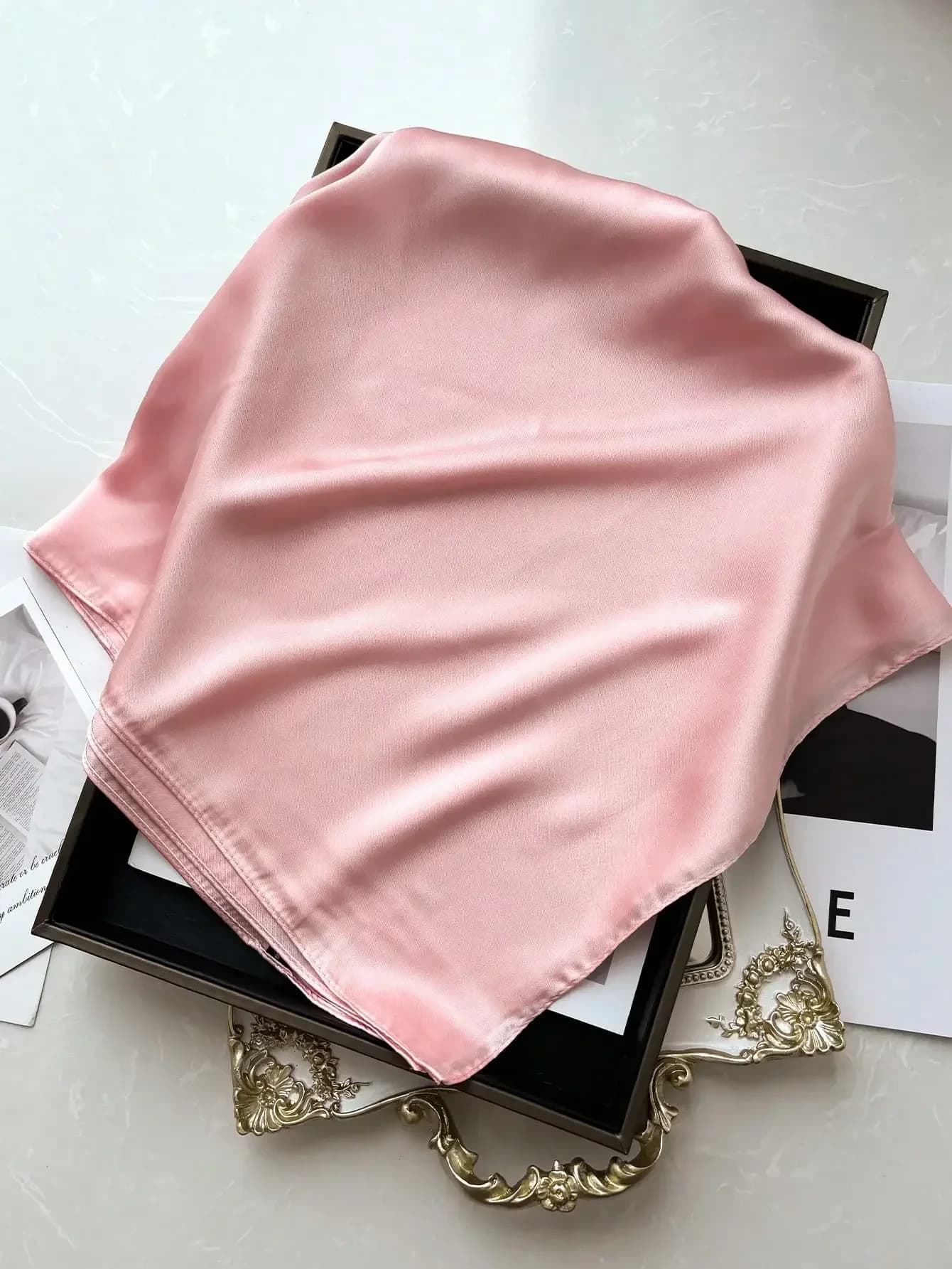 Sciarpa quadrata in seta rosa tinta unita per donna, accessorio estivo