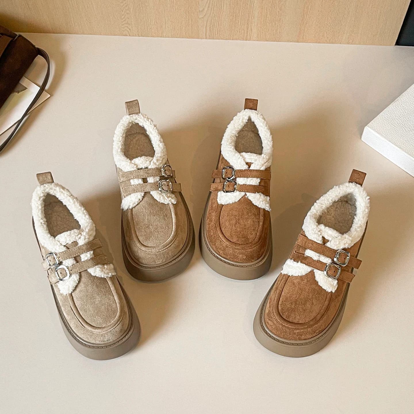 Pantofole Pelose da Donna Stile Coreano, Calde e Morbide, Antifreddo, Stile Stivaletto da Neve, Comode con Interno in Pile Morbido