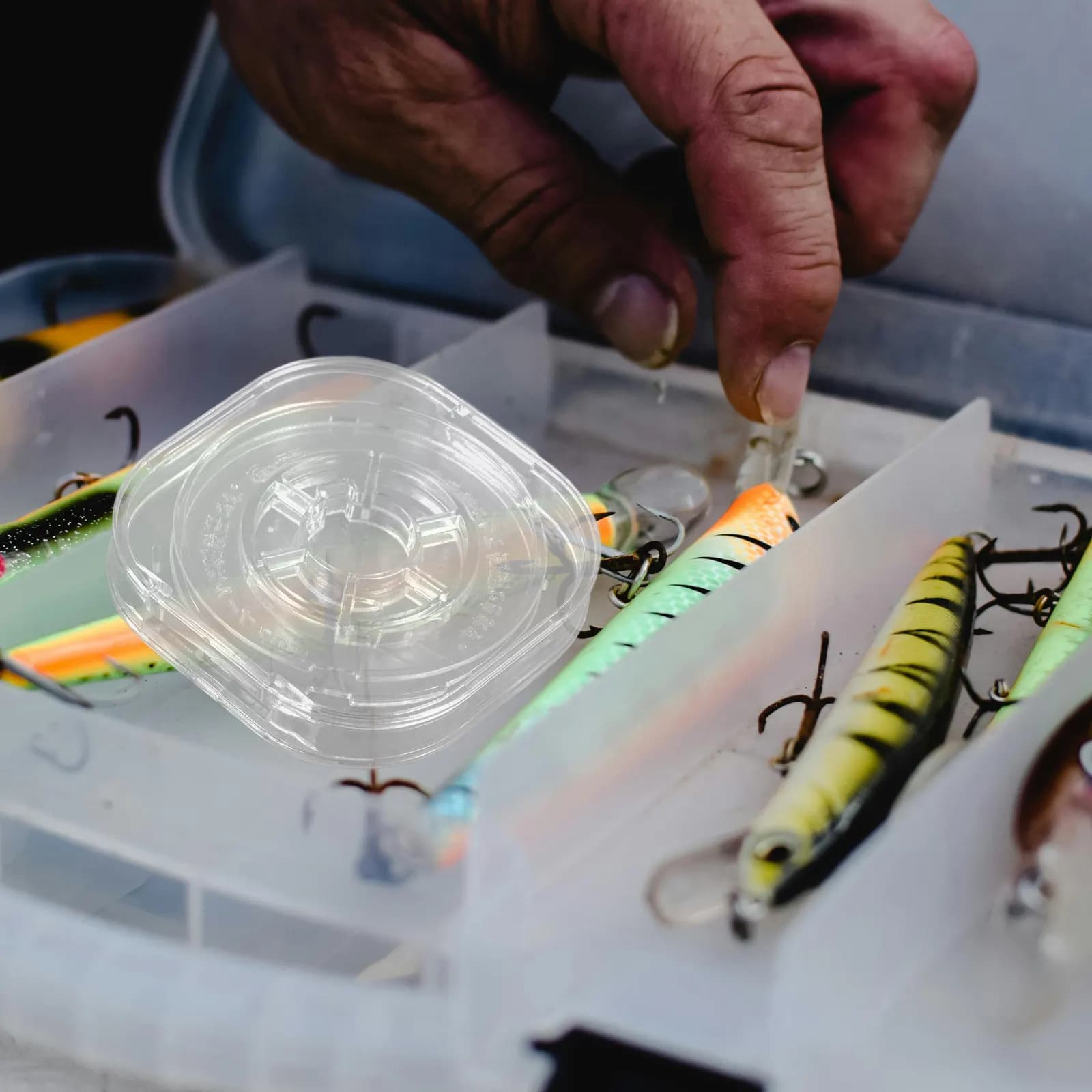 Set di 5 Bobine per Lenza da Pesca in Plastica, Leggere e Compatte, Facili da Trasportare, Adatte a Varie Situazioni, Supporto per Attrezzatura da Pesca
