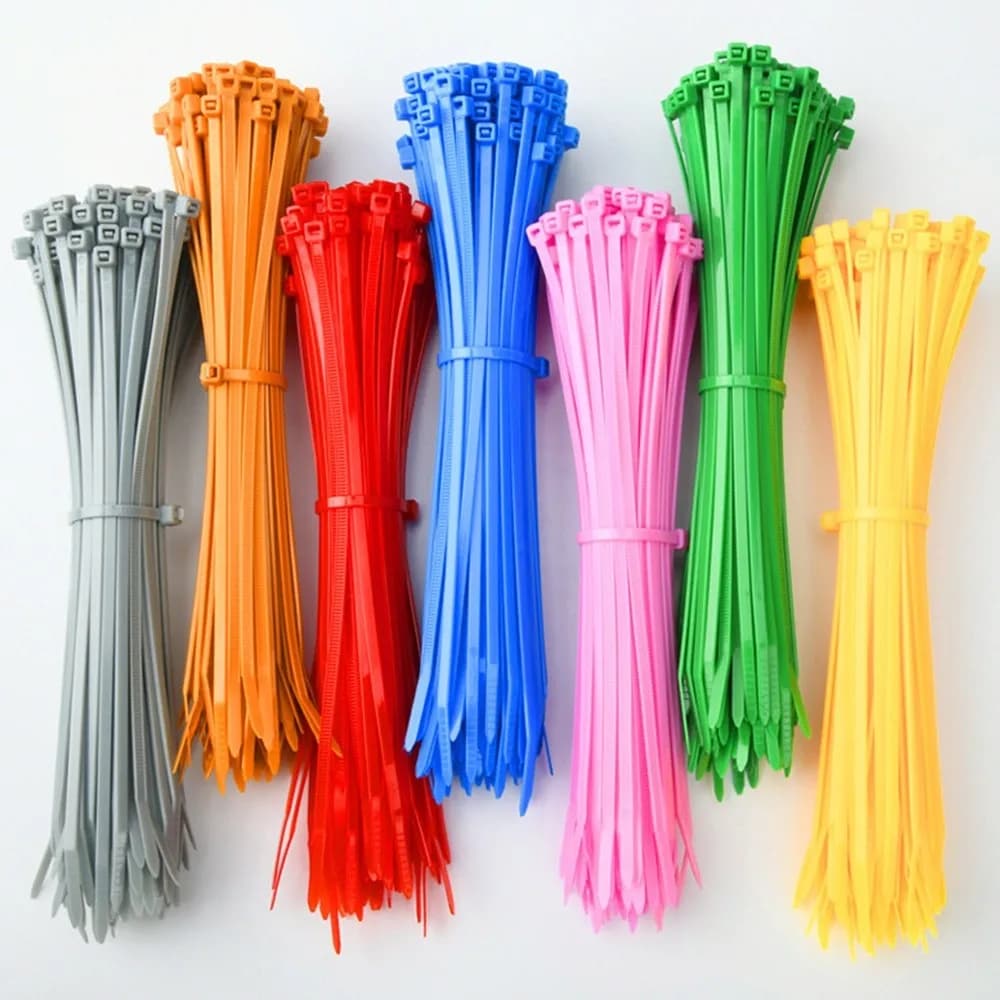 Fascette per cavi autobloccanti in nylon da 100 pezzi ​ ​ ​ ​ Forte e durevole ​ ​ Meccanismo autobloccante ​ ​ Fascette per cordoncini ​ ​ Confezioni di fili ​ ​