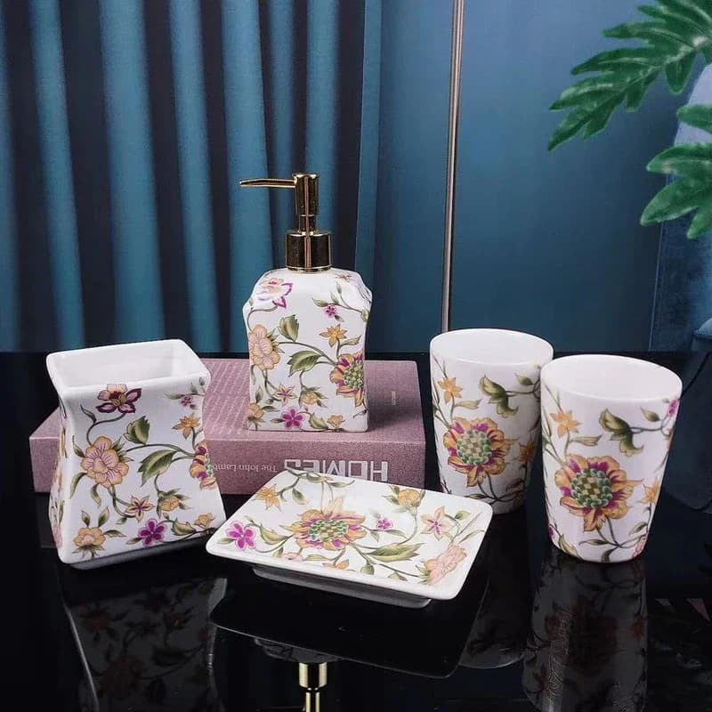 Modello di fiore nordico Strumenti di lavaggio Ceramica Bagno Bottiglia di sapone liquido Bocca Tazza Portaspazzolino Portasapone Vassoio Kit da bagno