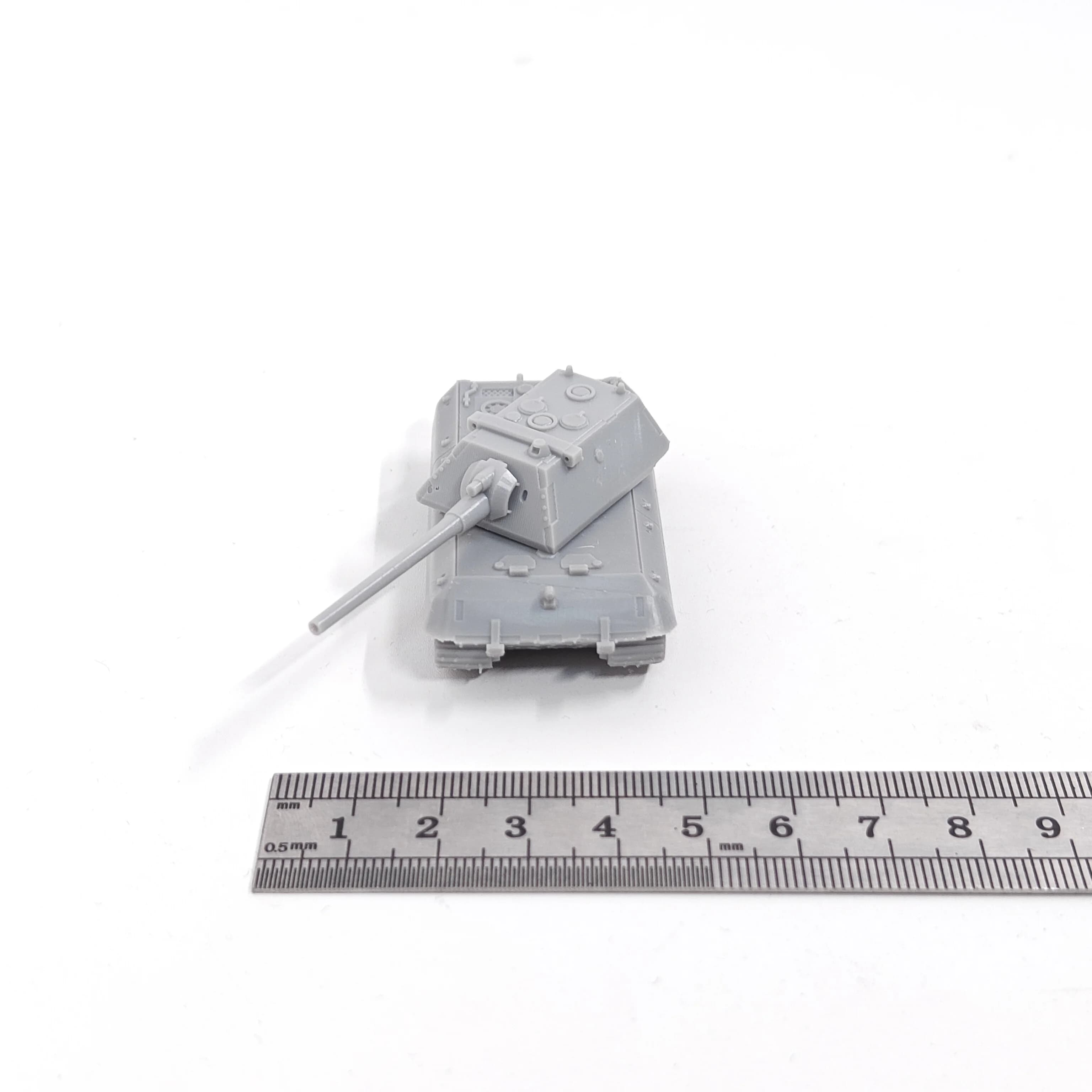 KIT MODELLO Carro pesante E-100 in scala 1/144 (versione a torretta Krupp)