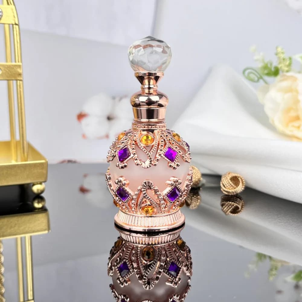 Bottiglia di stoccaggio di oli essenziali premium Dubai Contenitori di profumo addensati brillanti Regalo speciale squisito per bottiglie divise