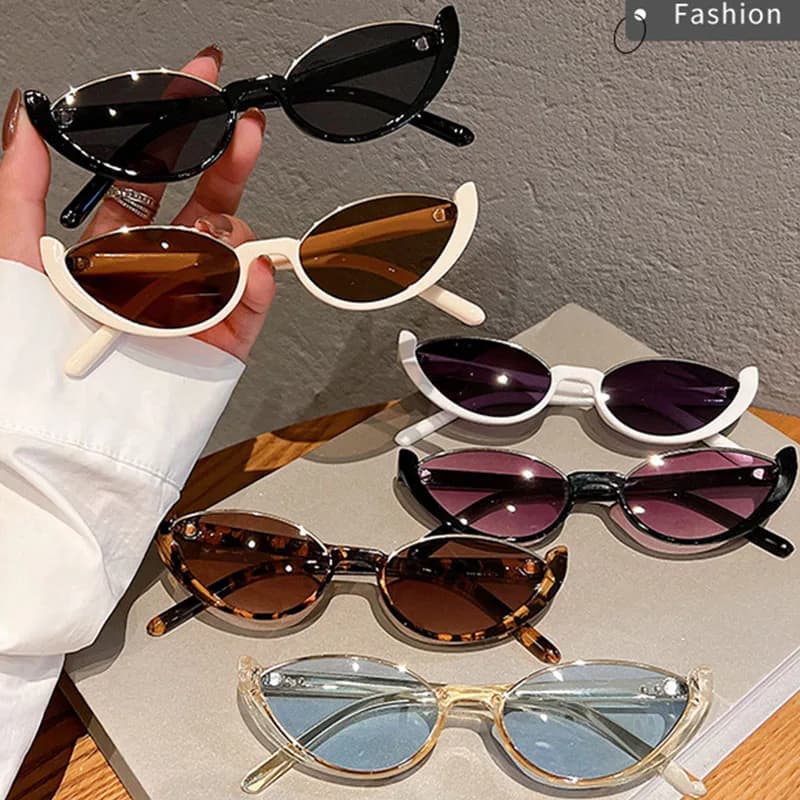 Nuovi Occhiali da Vista Piccoli a Occhio di Gatto 2026 Donna e Uomo, Montatura Mezza Vintage di Tendenza, Occhiali alla Moda per Feste e Streetwear